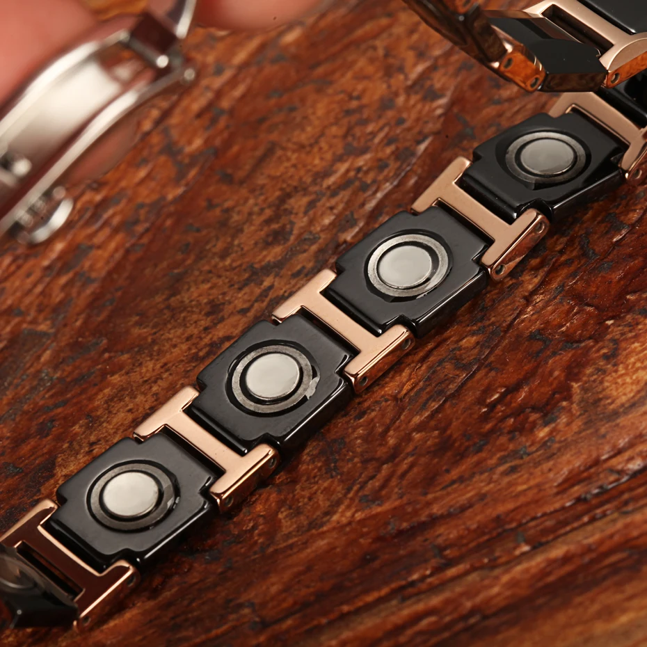 Женский браслет на запястье WelMag черный керамический унисекс магнитной застежке