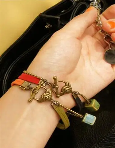 L 329 Европейская и американская внешняя торговля ювелирными изделиями в стиле