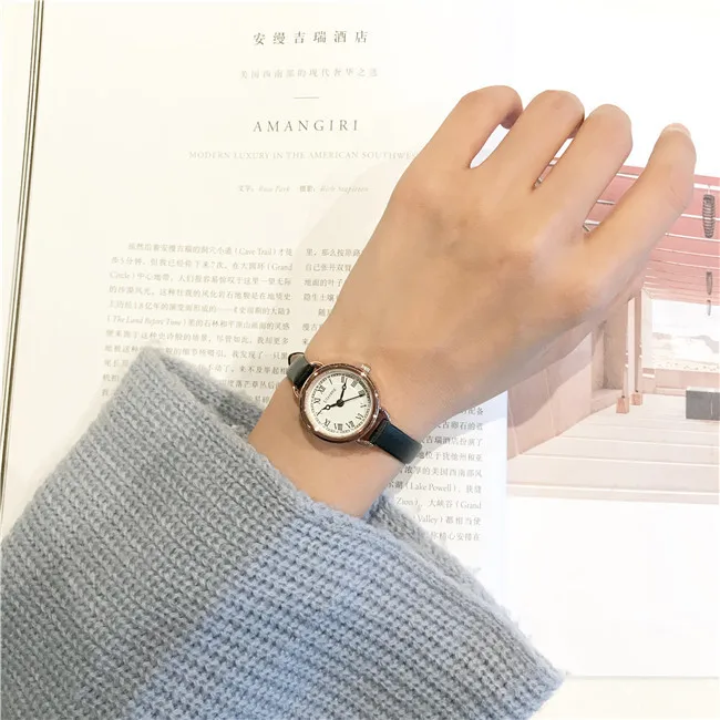 Ulzzang винтажные римские цифры маленький циферблат женские часы тонкий кожаный ремешок женские часы браслет повседневные женские кварцевые наручные часы - Цвет: black white