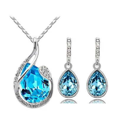 Комплект из колье и серёг с кристаллами | Украшения аксессуары