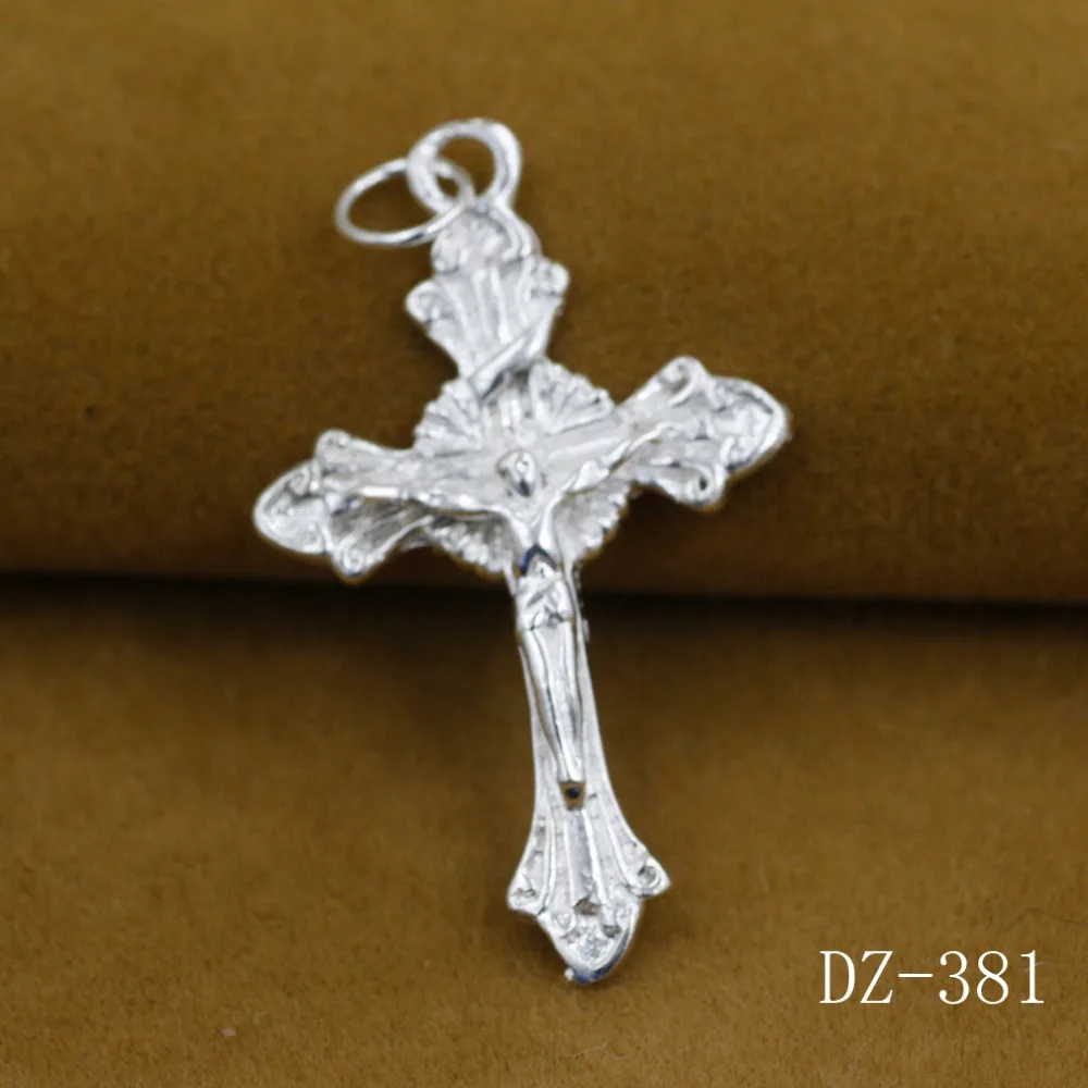 Женский кулон-крест из серебра 925 пробы | Украшения и аксессуары