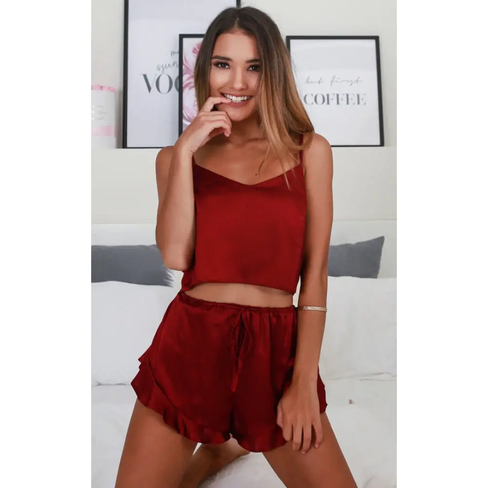 Летнее женское сексуальное белье ночное атласное шелковое очаровательное