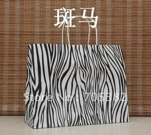 

33X26X12cm Fashion zebra pattern Kraft Paper Packaging Bags with handle For Wedding Party(dd-198)