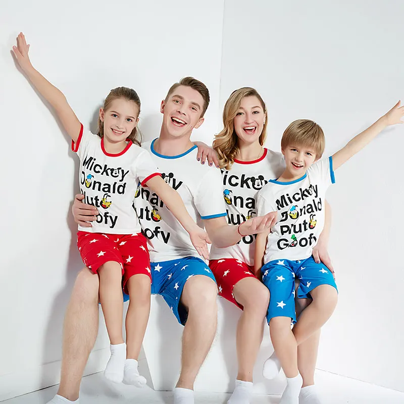 THREEGUN X disney семейная Одежда для мамы и меня пижамные комплекты летняя одежда для отдыха его и ее одежда одинаковые комплекты для семьи