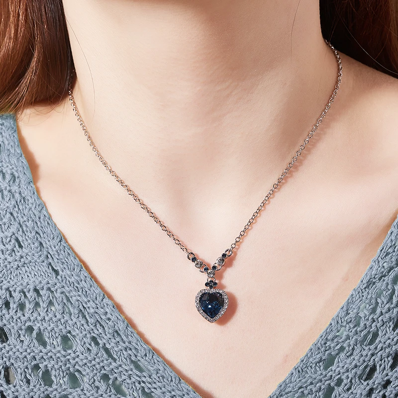 CDE кулон ожерелье украшено кристаллами от Swarovski Голубое сердце ожерелье цепочка Ювелирные изделия ошейники горный хрусталь ожерелье