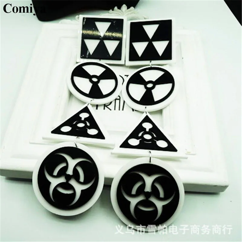 Модные большие длинные геометрические черные белые сексуальные красные губы