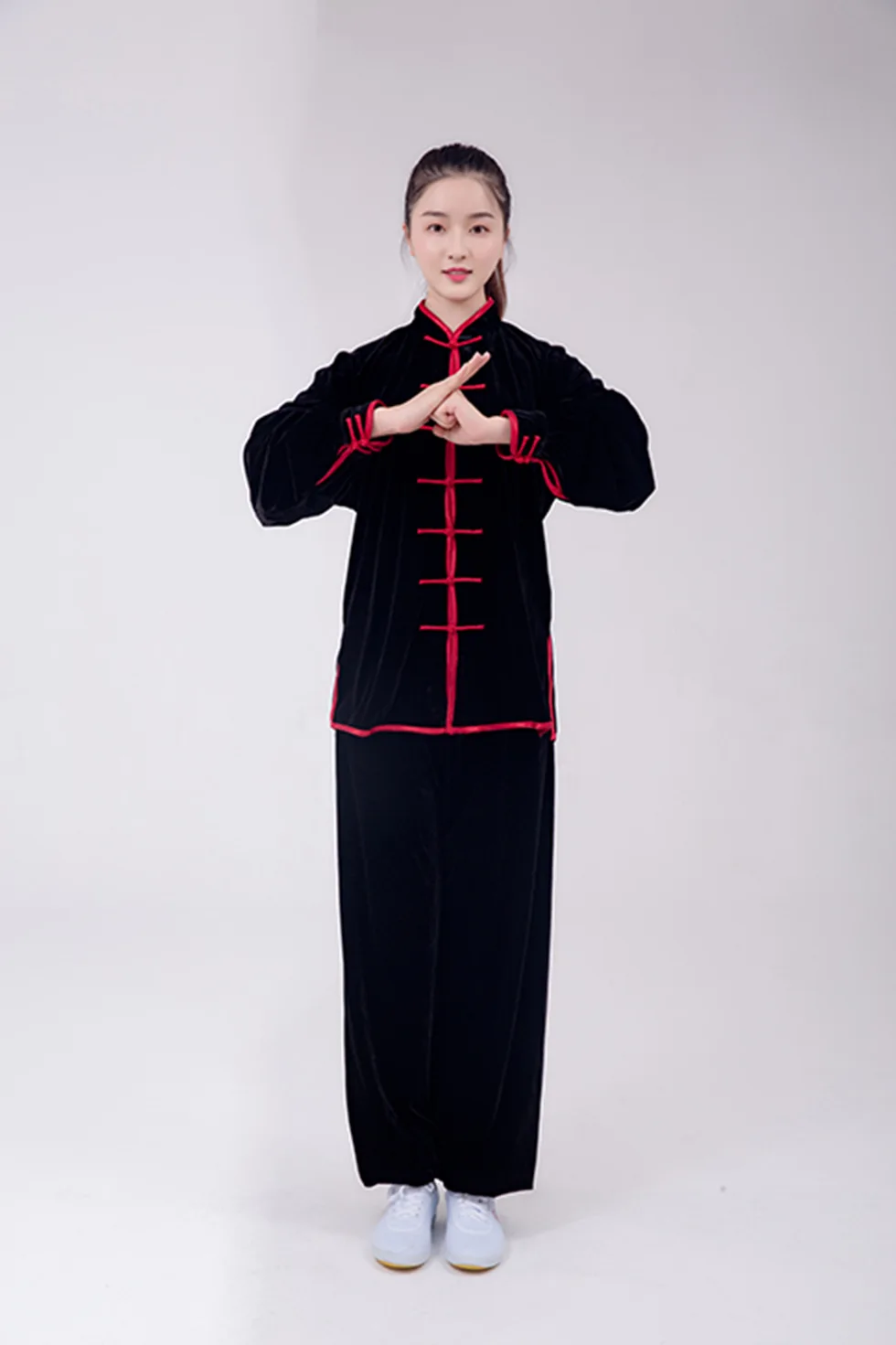 

New winter tai chi suit pleuche color buttons exercising martial arts clothing Tai Chi suits Cotton Wu Shu clothes