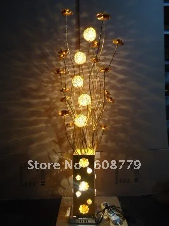 

F043--New Arrival Aluminum Night Lights with Lamp Shades