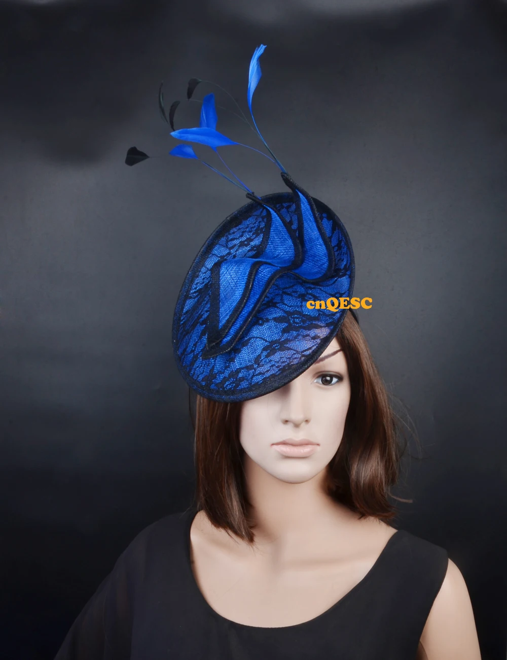 Роскошная Черная кружевная Вуалетка sinamay официальная шляпа с перьями для
