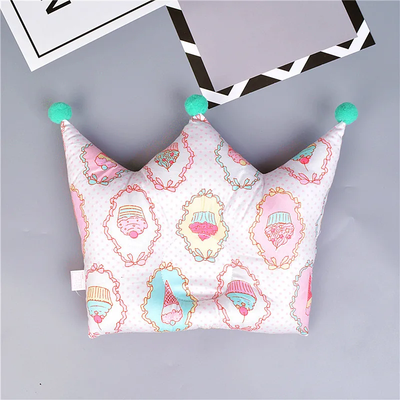 Baby Shaping Pillow Prevent Flat Head Infants Crown Dot Bedding Pillows Newborn Boy Girl Room Decoration Accessories 0-24 Months | Мать и