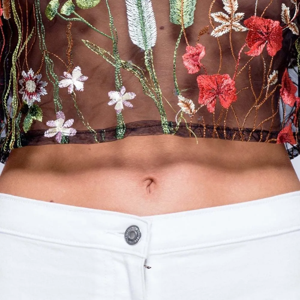 Сексуальный укороченный топ с вышивкой женская футболка коротким рукавом