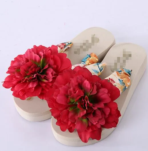 Новинка 2017 летние женские тапочки сандалии с цветами Нескользящие шлепанцы на