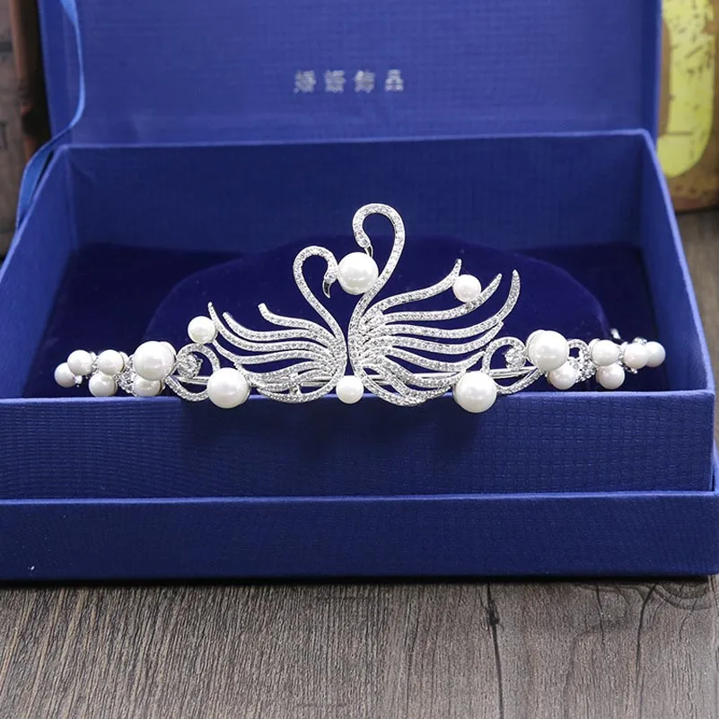 Свадебная корона в форме лебедя с красными деревьями для невесты роскошные