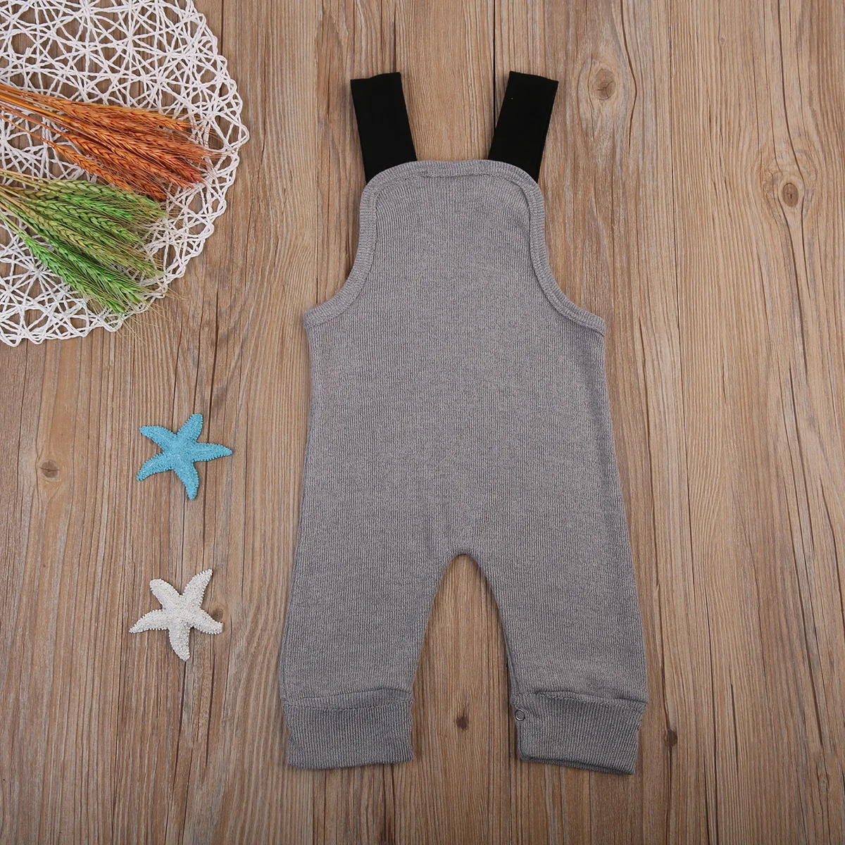 Новинка 2017 года милый Вязаный комбинезон без рукавов для новорожденных