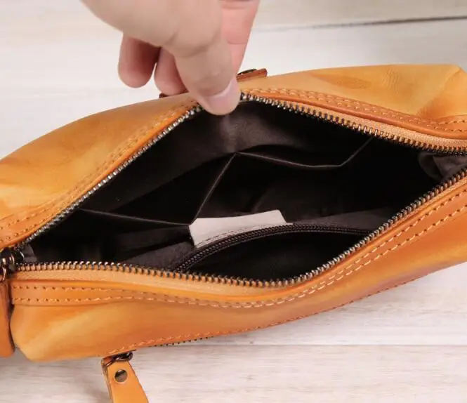 

Genuine leather handmade unisex casual wash bag soft clutch