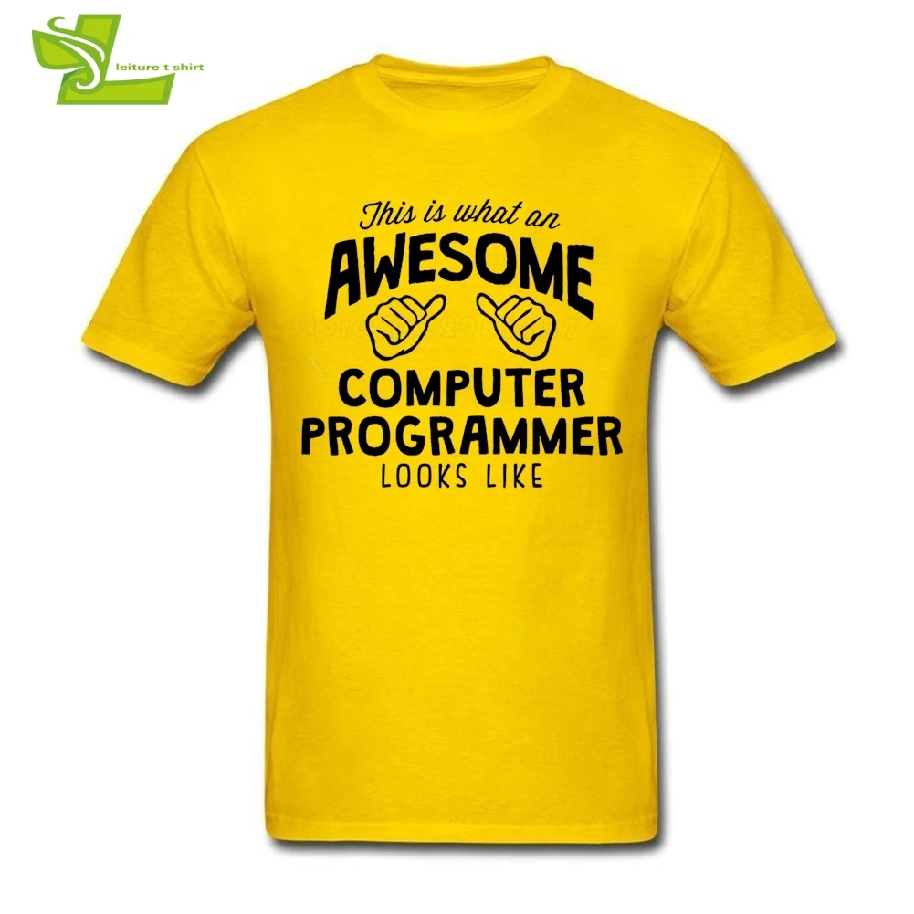 Потрясающая Мужская футболка с компьютерным программатором выглядит как крутые