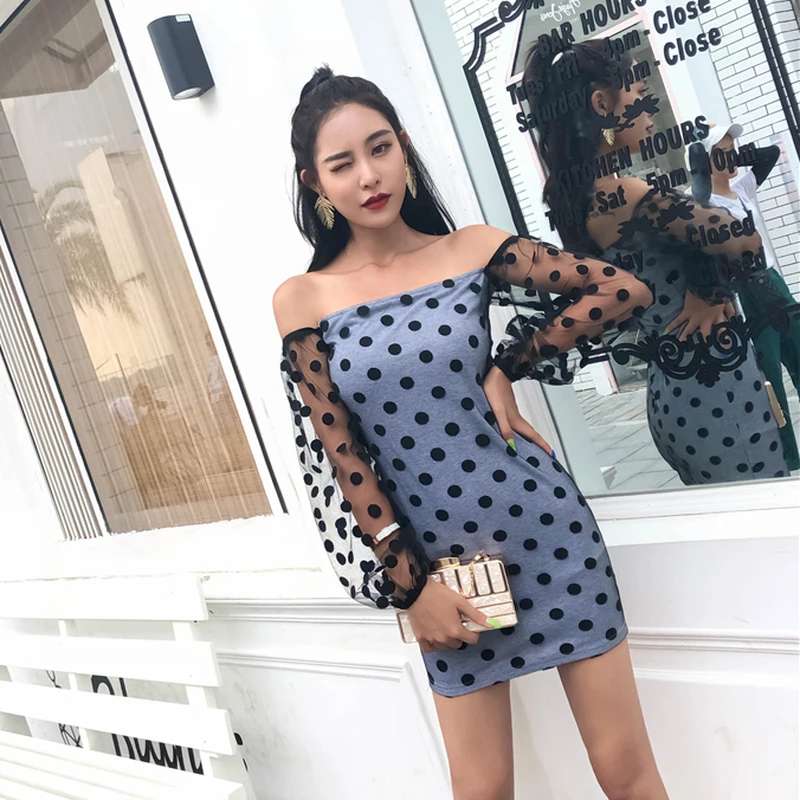 Сексуальная с плеча летние платья 2018 модные корейские женские Костюмы Chic Стиль