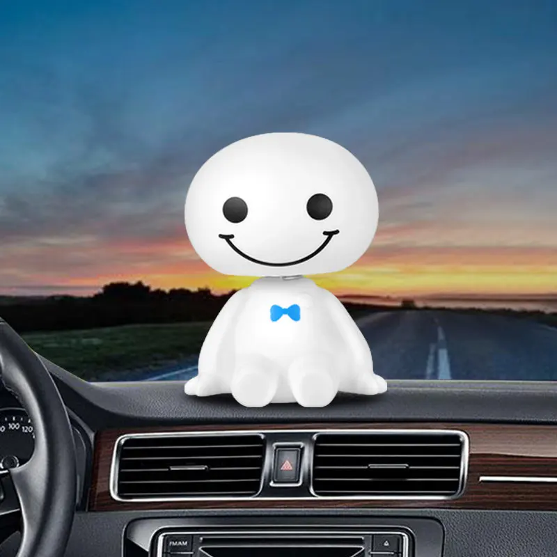 Автомобильный орнамент Симпатичный робот с вибрирующей головкой Baymax кукла