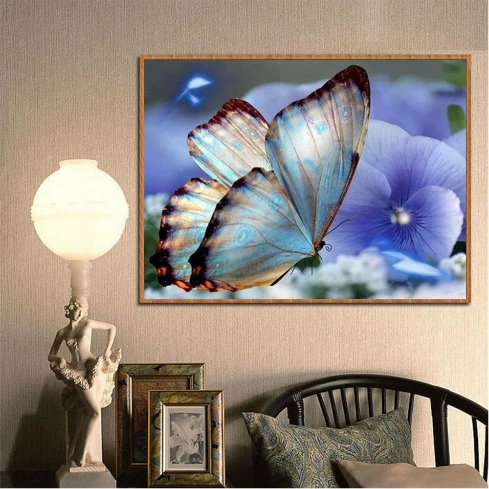 Алмазная картина сделай сам Летающие бабочки в цветах рисунок гостиной и