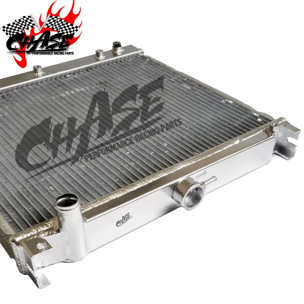 Алюминиевый радиатор для SUZUKI Jimny/sumanai SN413 G13B 1998-on AT/MT 40 mmOE: 17700-80A11/17700-81A11