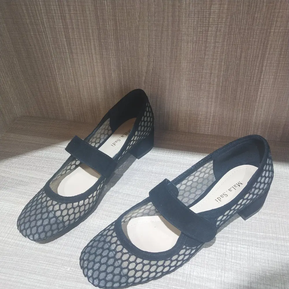 

Women's Shoes