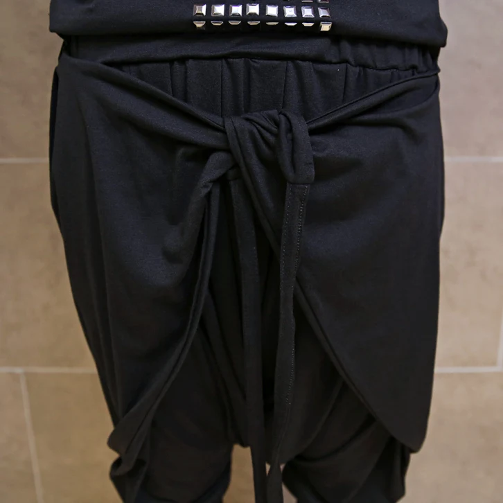 2017 New men's clothing Fashion personality hiphop jeans casual harem pants the trend of bloomers stage singer costumes | Мужская
