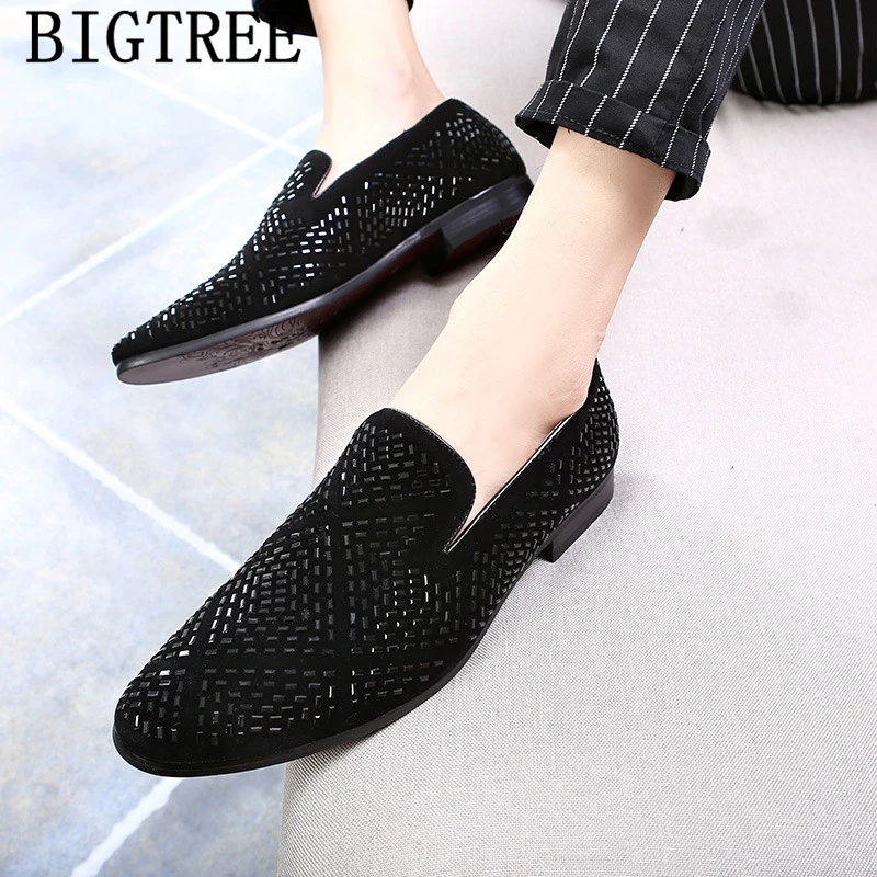 

Элегантные туфли, мужские официальные черные офисные туфли для мужчин, брендовые свадебные туфли для мужчин, 2021 г., большие размеры, слипоны,...