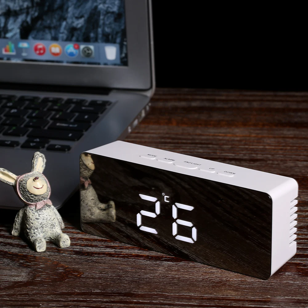 Digital Alarm Clock LED Indoor Thermometer Adjustable Luminance Table Desktop Smart Snooze Function | Дом и сад