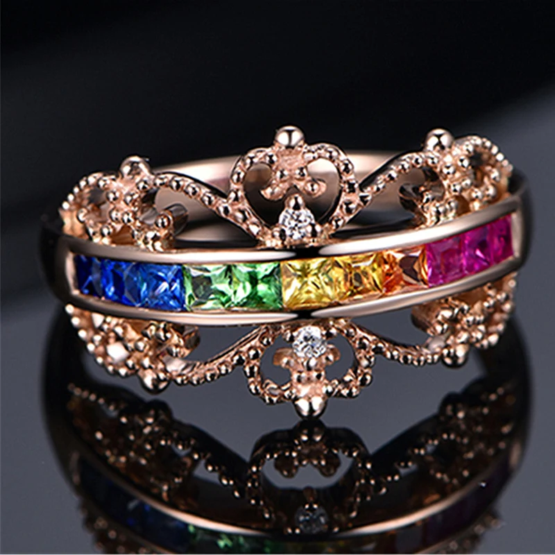 

New Fashion Vintage Colorful Crystal Drill Hollow Crown Shaped Queen Temperament Rings For Women Wedding Ring Jewelry Accessorie