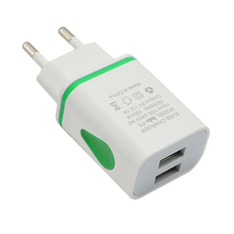 Зарядное устройство переменного тока с 2 USB портами и светодиодной