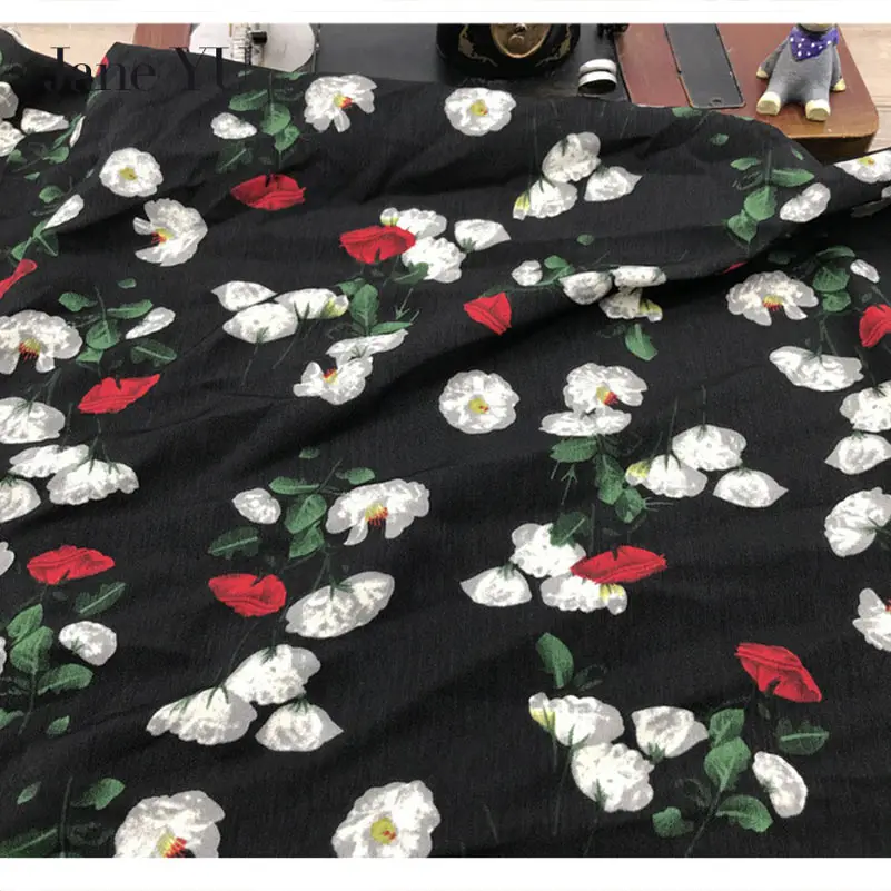 Новинка высококачественное черное стрейчевое шелковое платье Jane YU с цветочным