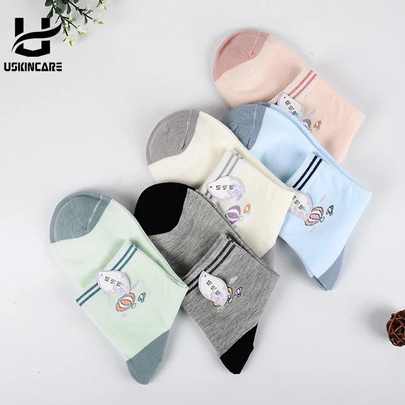 USKINCARE 5 пар Симпатичные сапоги до колена однотонные носки Для женщин Harajuku милые
