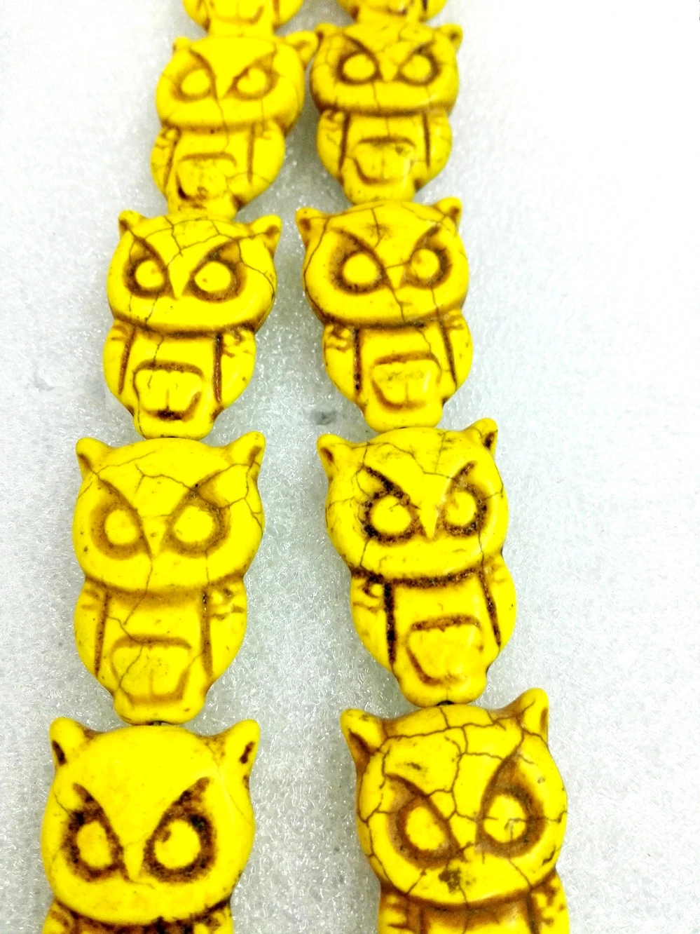 

Total 13 pcs beads 32x20mm carved owl animal Bright yellow howlite stone Loose Beads