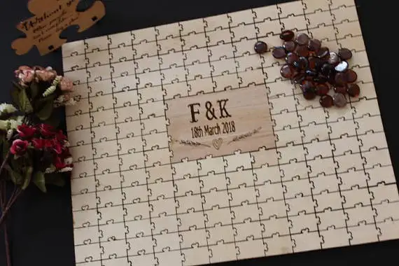 Персонализировать любые текстовые имена дата деревенские сердца головоломки