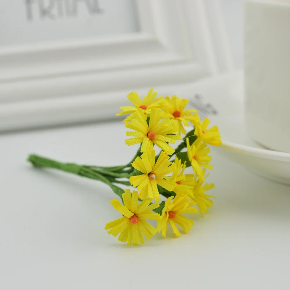 

10pcs slik Mini chrysanthemum lovely bouquet Fake gerbera diy wreath Candy box gift Handmade material Artificial flowers