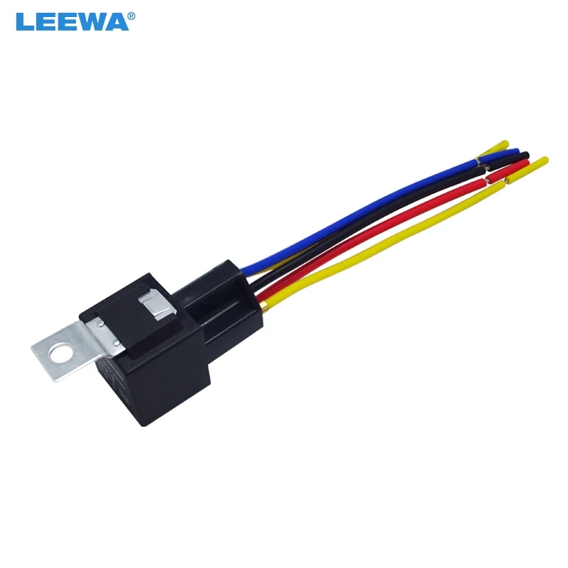 

LEEWA 1pc Car Automotive JD1914 5-pin 12VDC 40/30A Constant-Closed Relay Controller With Wire Harness #CA3909