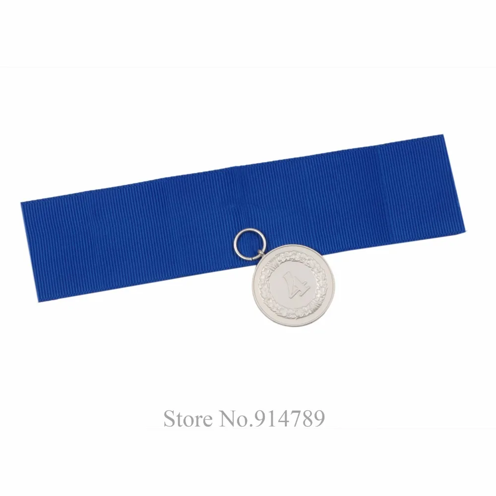 

WW2 German Heer 4 Year Service Medal with Ribbon Wehrmacht long-Service Award 1957 Veterans Version-36326