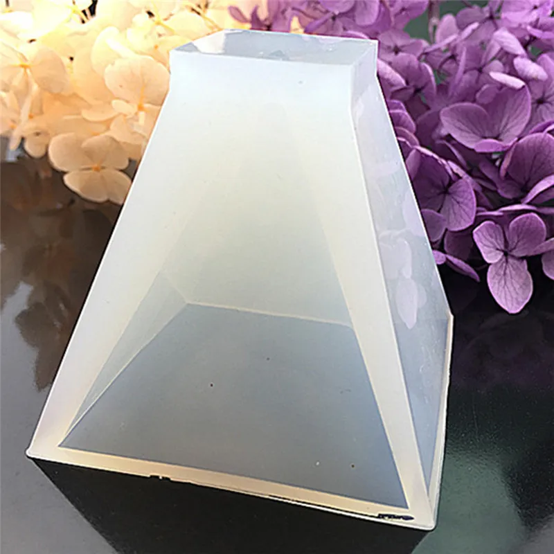

One Piece DIY Resin Transparent Pyramid Silicone Mould Decorative Craft Jewelry Making Mold Resin Molds For Jewelry