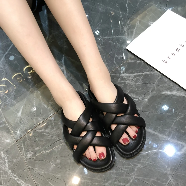 

Ins Hot Summer Designer Slippers Shoes Woman Sheepskin Cozy Casual Slippers Platform Flats Woman Hollow Outside Slides Shoes