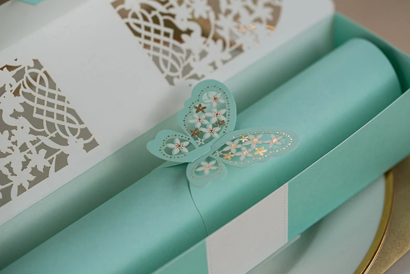 50 шт. Tiffany Blue, Свиток, лазерная резка, упакованная коробка для свадебных приглашений с узлом-бабочкой, для печати, свадебные украшения, принадлежности