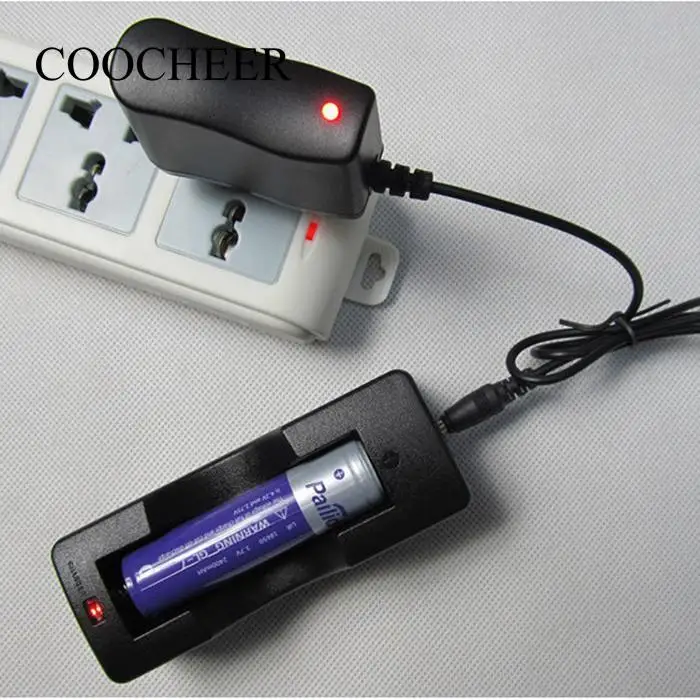 Зарядное устройство 450mA Фонарик лампы Батарея DC4.2V Питание адаптер ЕС Plug |