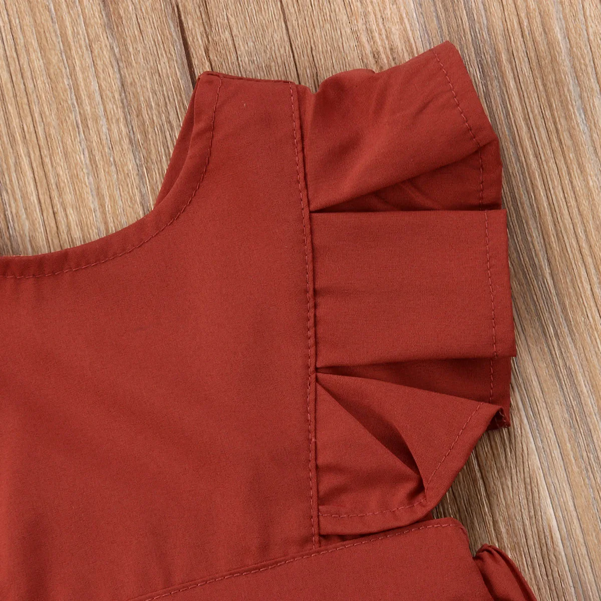 2018 Фирменная Новинка для малышей одежда маленьких девочек без рукавов рюшами