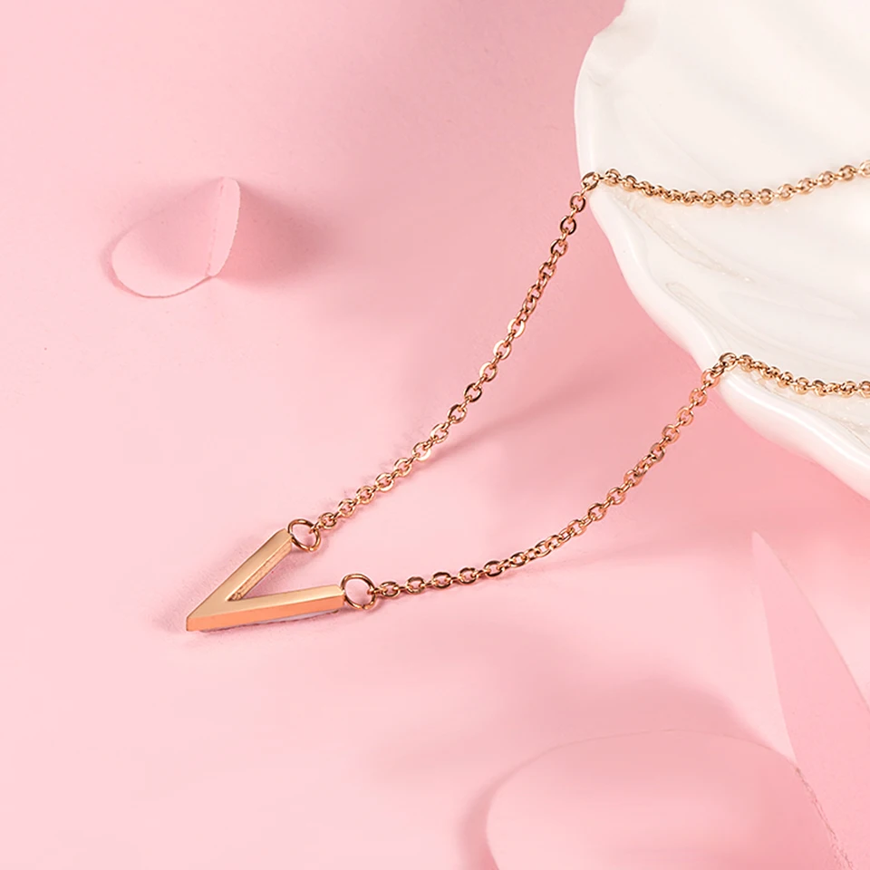 Zircon V Alphabet Pendant Necklace Titanium Stainless Steel Chain Inlaid Trendy Women Jewelry Gift Dropshipping | Украшения и