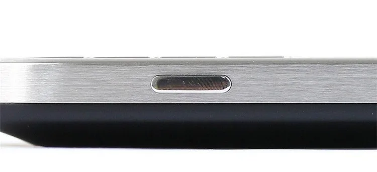Blackberry Bold Touch 9900 Оригинальный Разблокирована WCDMA 3 Г Смартфон QWERTY Клавиатура 2.8