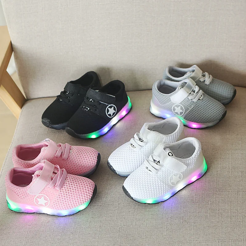 2020 quality fashion princess girls shoes beautiful children led lighting cute casual |