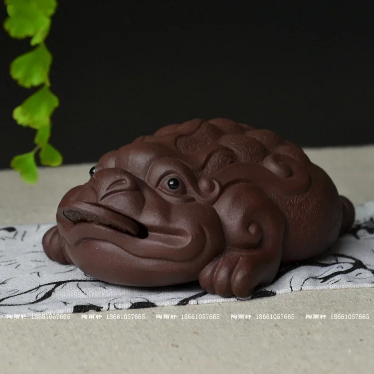Three legged toad * Yixing tea pet play masters handmade gifts ceramic ornaments boutique SX335|ornamental cows|ornamental grassornament music |