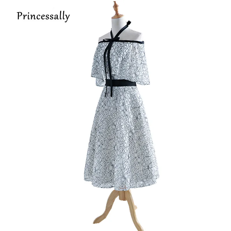 Женское вечернее платье с лямкой на шее Кружевное белое контрастных цветов для