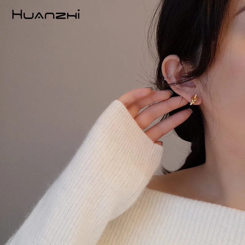 HUANZHI 2019 шикарные матовые Позолоченные корейские минималистичные серьги-гвоздики