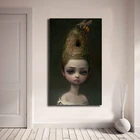 Картина на холсте странный темный мир, королева пчела