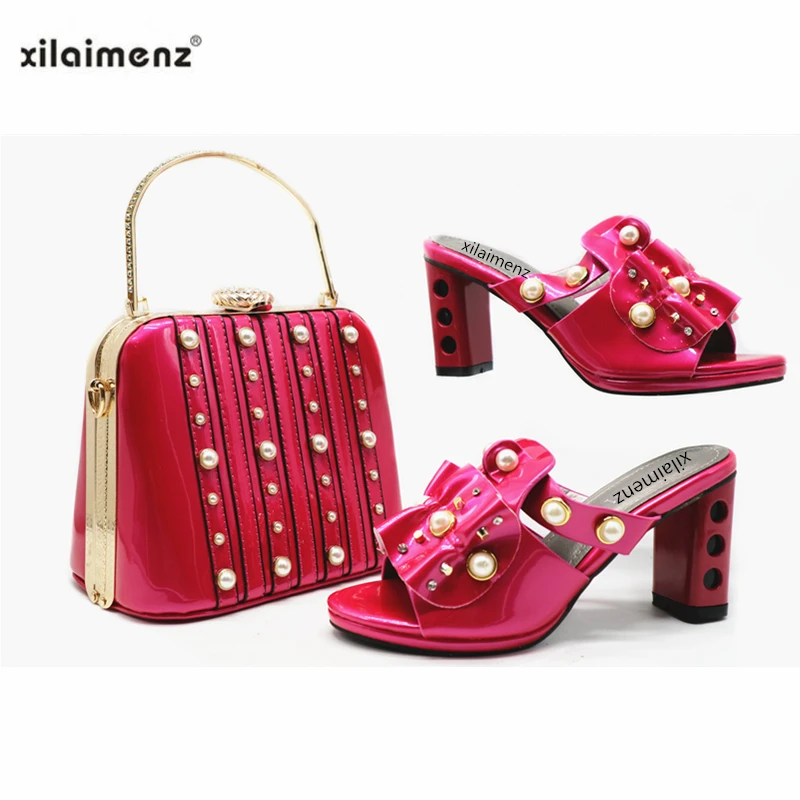 Фото Итальянская обувь и сумка цвета фуксии в тон элегантный стиль весна 2019 Новое